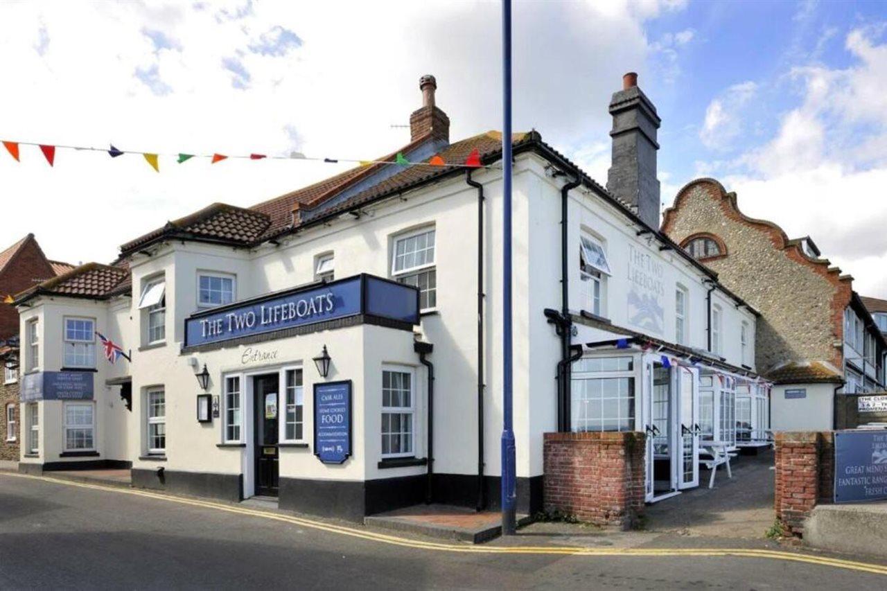 The Two Lifeboats Bed and Breakfast Sheringham Eksteriør billede